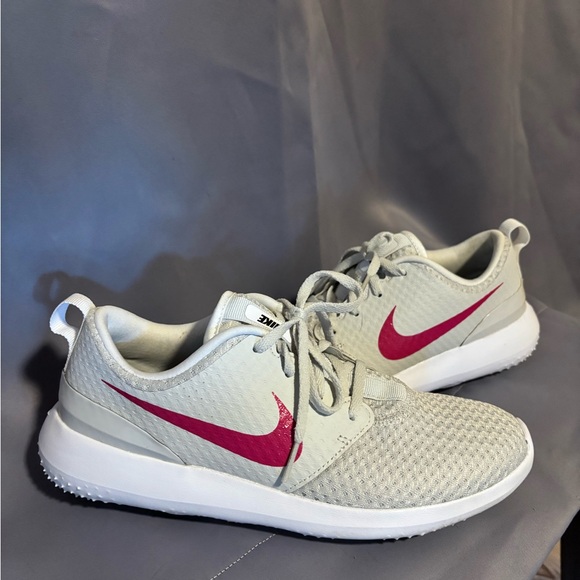 Nike Shoes - Nike Light Gray Sneakers with Pink Swoosh Golf shoe size 8